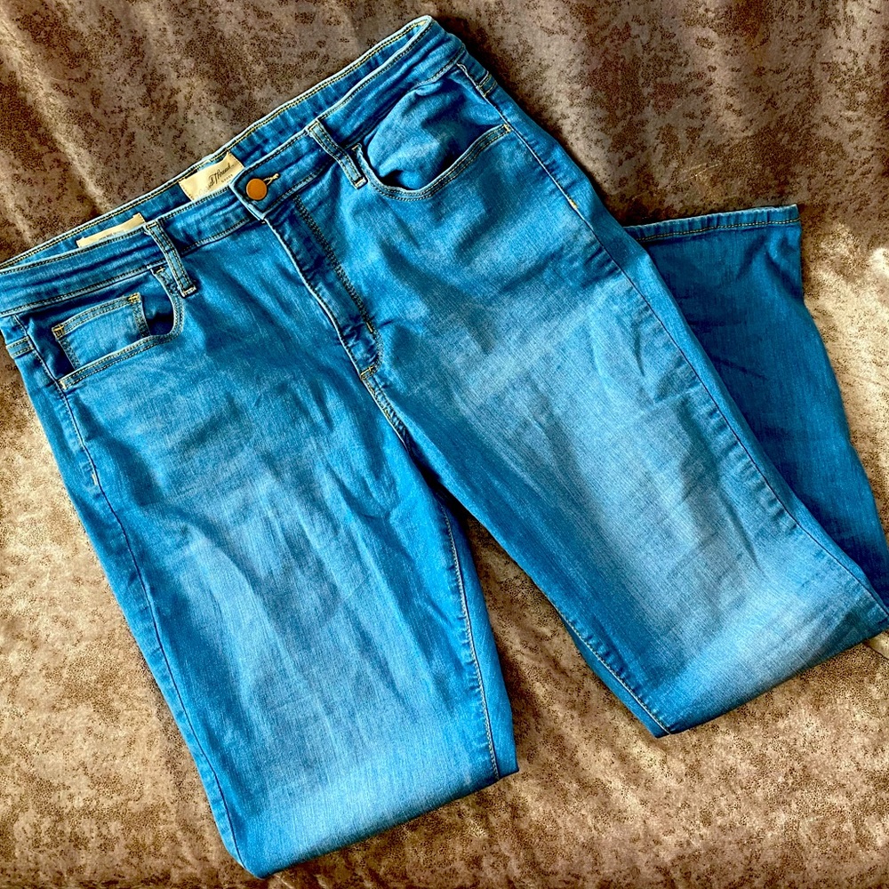 Universal Thread Size 14(32R) High-Rise Skinny Jeans
